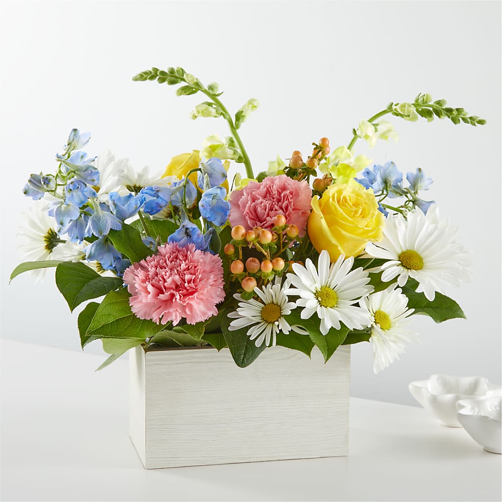 Sun Salutation Box Bouquet – Family Fare Supermarkets #3785, Omaha NE