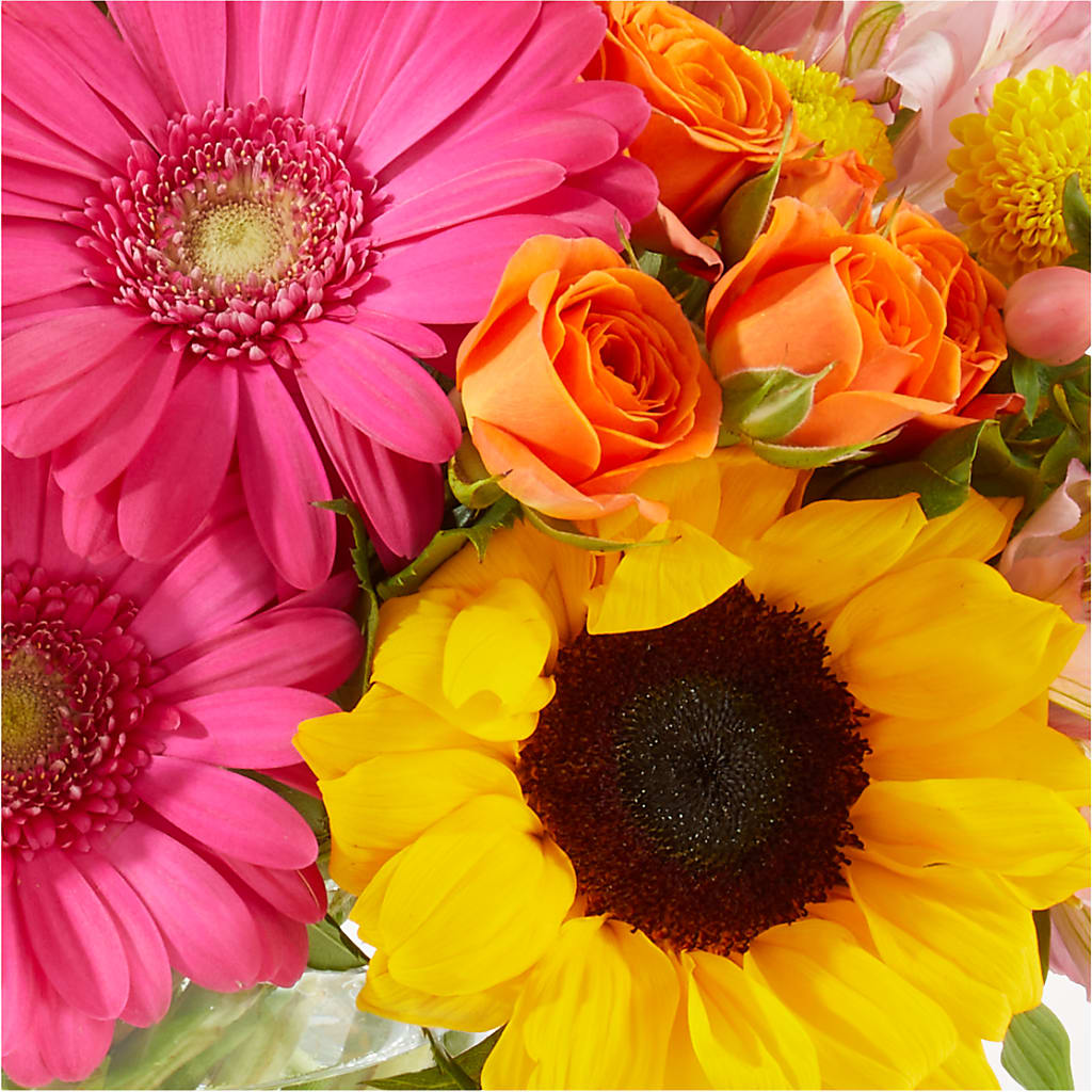 Florist Original Mixed Bouquet – Family Fare Supermarkets #3785, Omaha NE