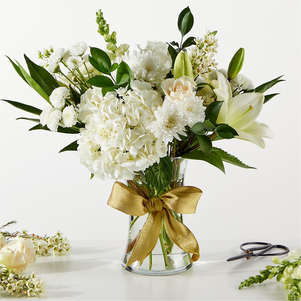New Beginnings – A Florist Original – Family Fare Supermarkets #3785, Omaha NE