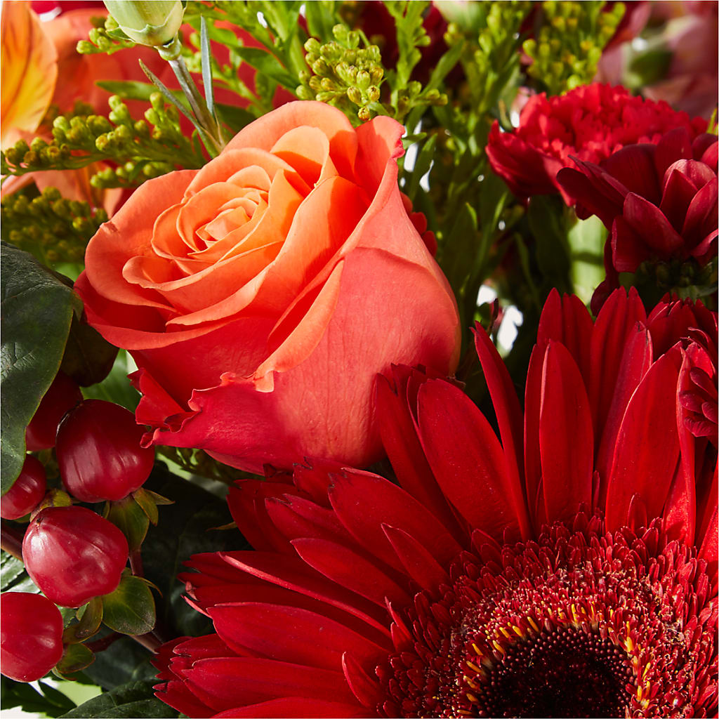 Sweater Season - A Florist Original – Family Fare Supermarkets #3785, Omaha NE