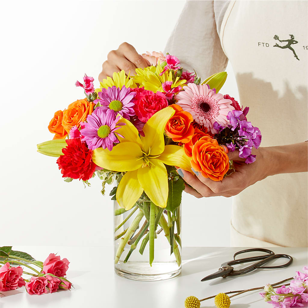 Cue the Confetti - A Florist Original – Family Fare Supermarkets #3785, Omaha NE