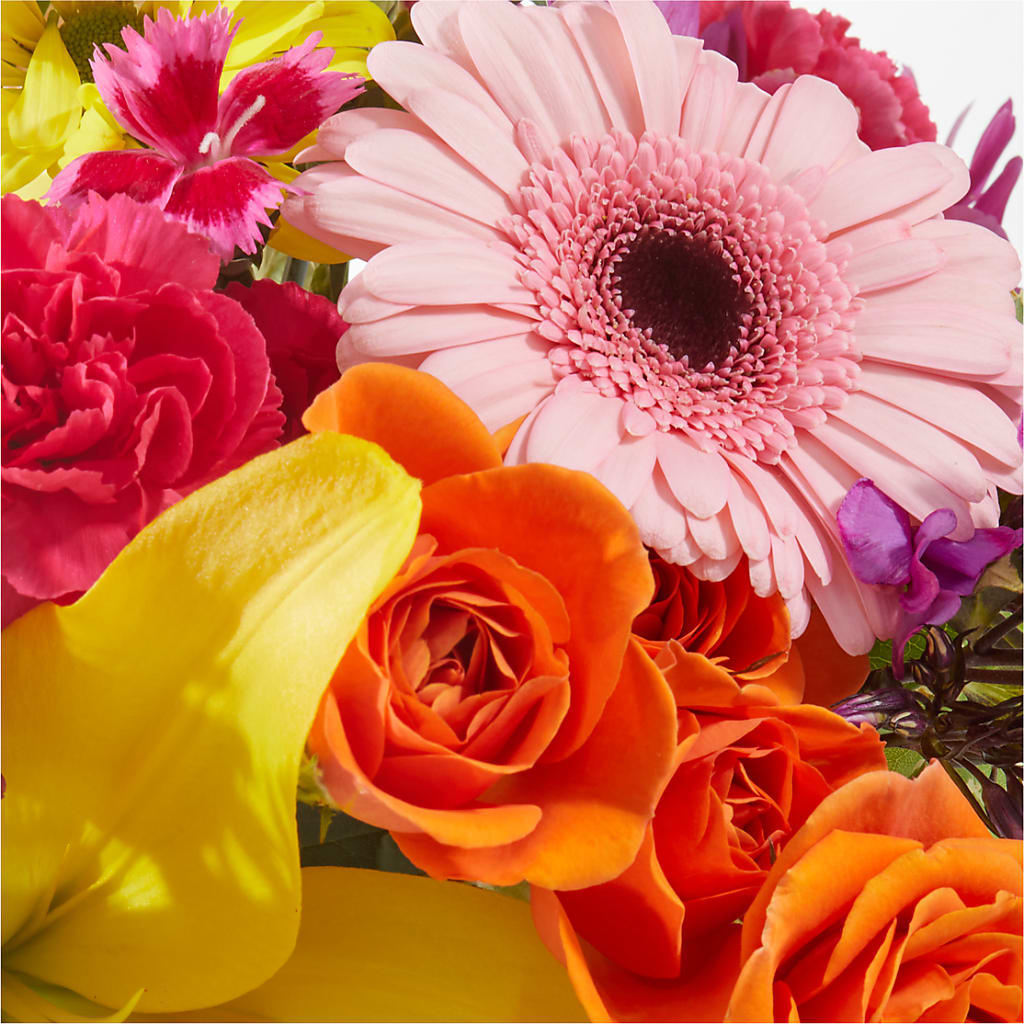 You're Invited - A Florist Original – Family Fare Supermarkets #3785, Omaha NE