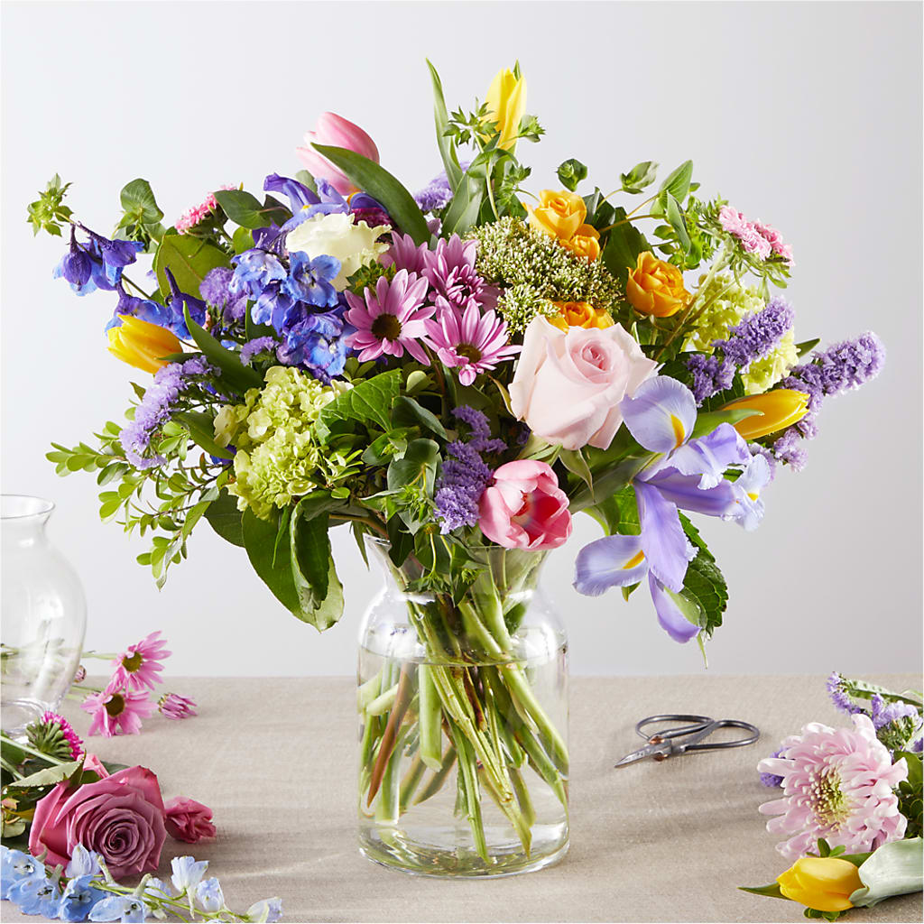 Pastel Tradition - A Florist Original – Family Fare Supermarkets #3785, Omaha NE