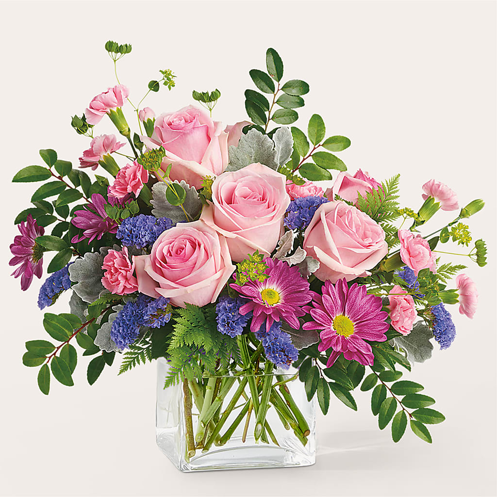 Starlet Bouquet – Family Fare Supermarkets #3785, Omaha NE