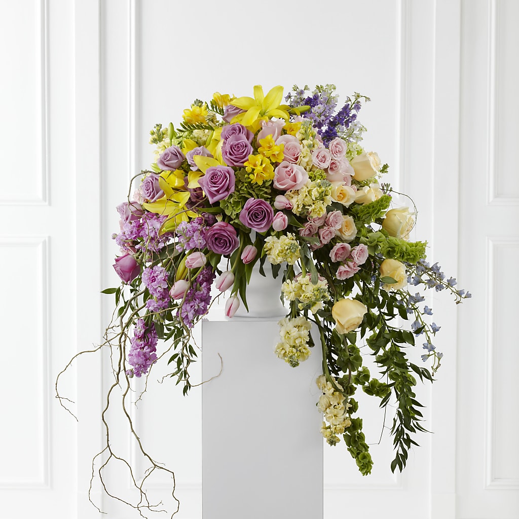 Display of Affection Arrangement – Family Fare Supermarkets #3785, Omaha NE