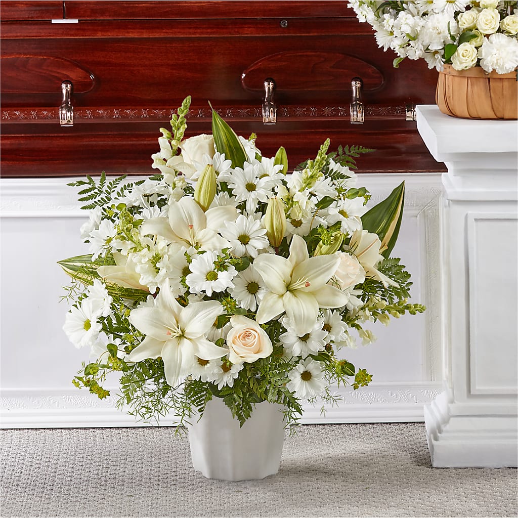 Thoughts of Tranquility Floor Basket – Family Fare Supermarkets #3785, Omaha NE