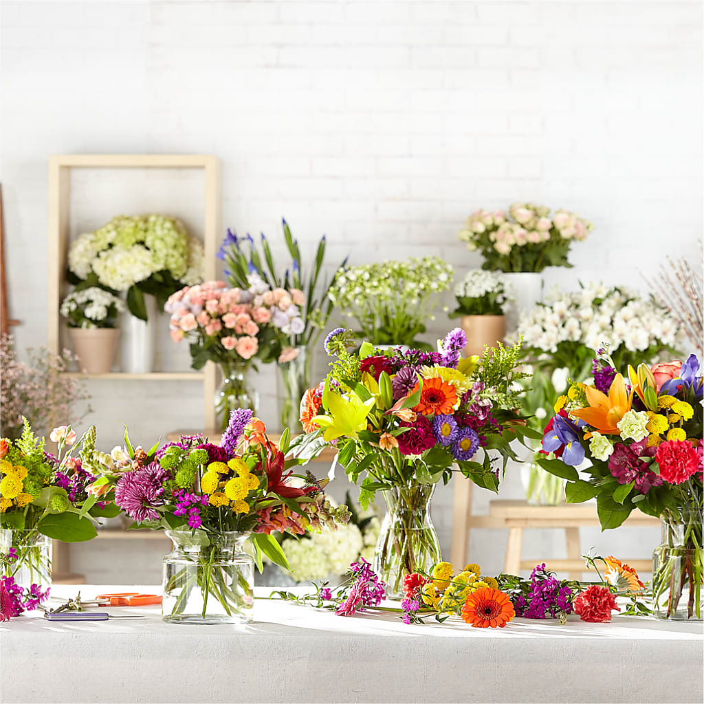Bold & Bright – A Florist Original –  Family Fare Supermarkets #3785, Omaha NE
