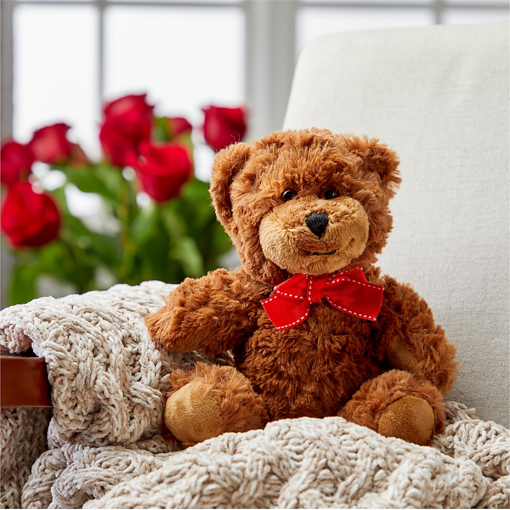 Romantic Long Stem Red Rose Bouquet Bundles –  Family Fare Supermarkets #3785, Omaha NE