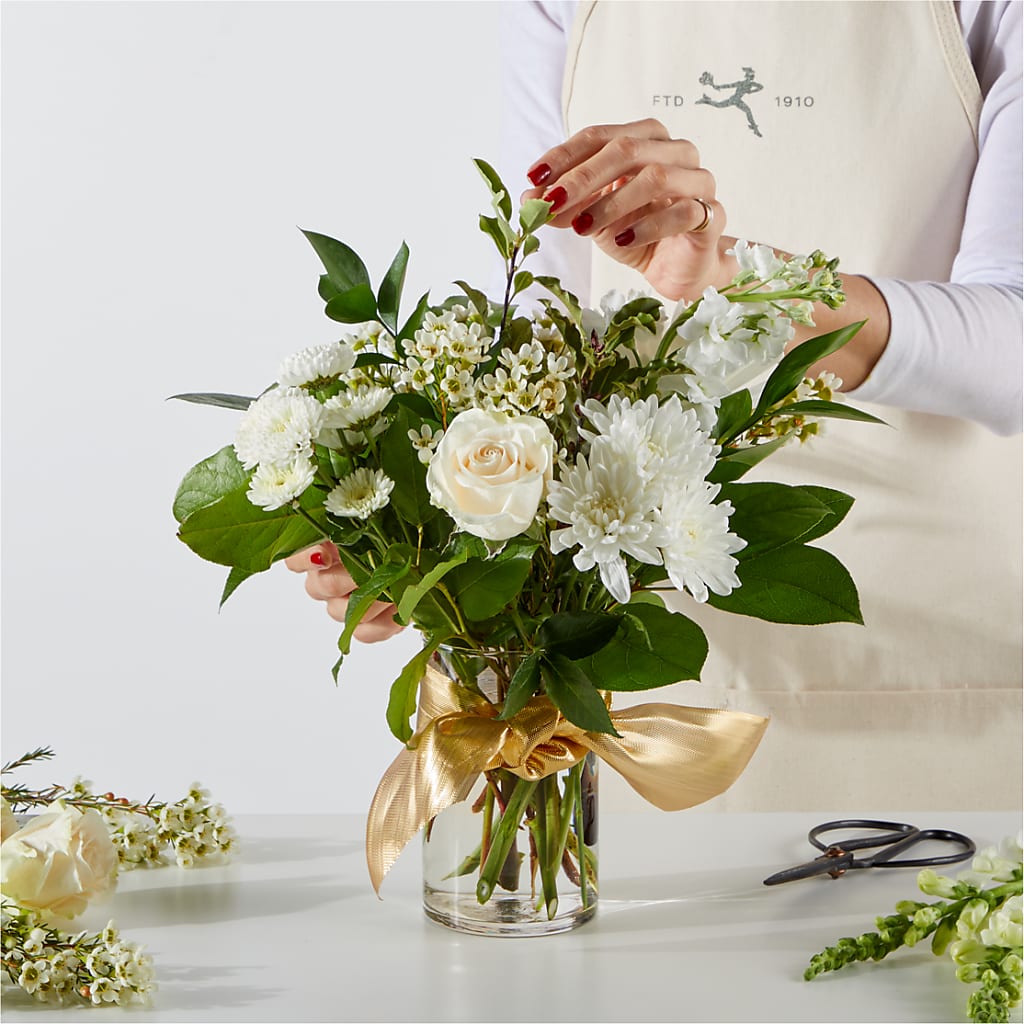 New Beginnings – A Florist Original –  Family Fare Supermarkets #3785, Omaha NE
