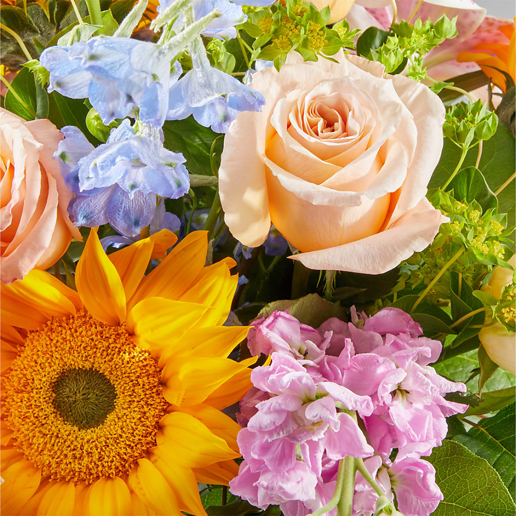 Dreamy Meadows Bouquet –  Family Fare Supermarkets #3785, Omaha NE