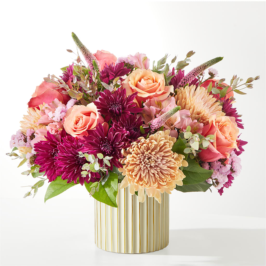 Berry Cobbler Bouquet with Ivory Vase –  Family Fare Supermarkets #3785, Omaha NE