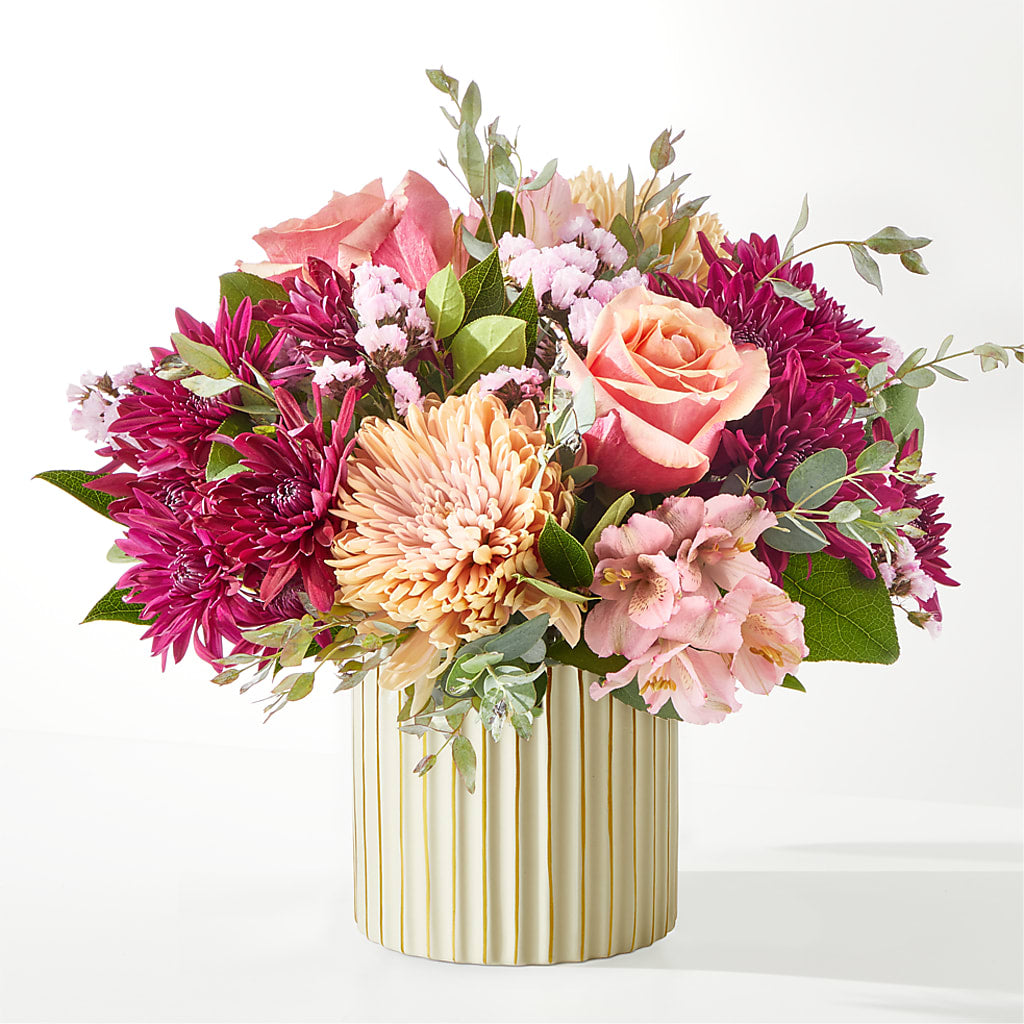 Berry Cobbler Bouquet with Ivory Vase –  Family Fare Supermarkets #3785, Omaha NE