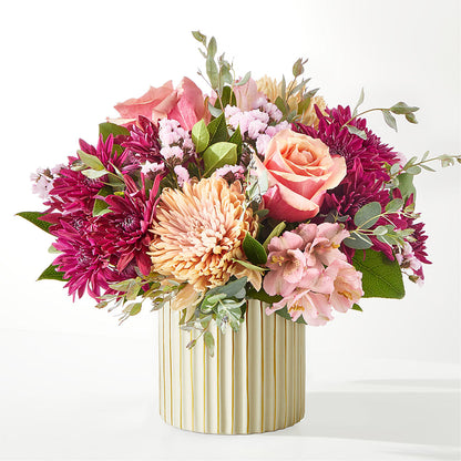 Berry Cobbler Bouquet with Ivory Vase –  Family Fare Supermarkets #3785, Omaha NE