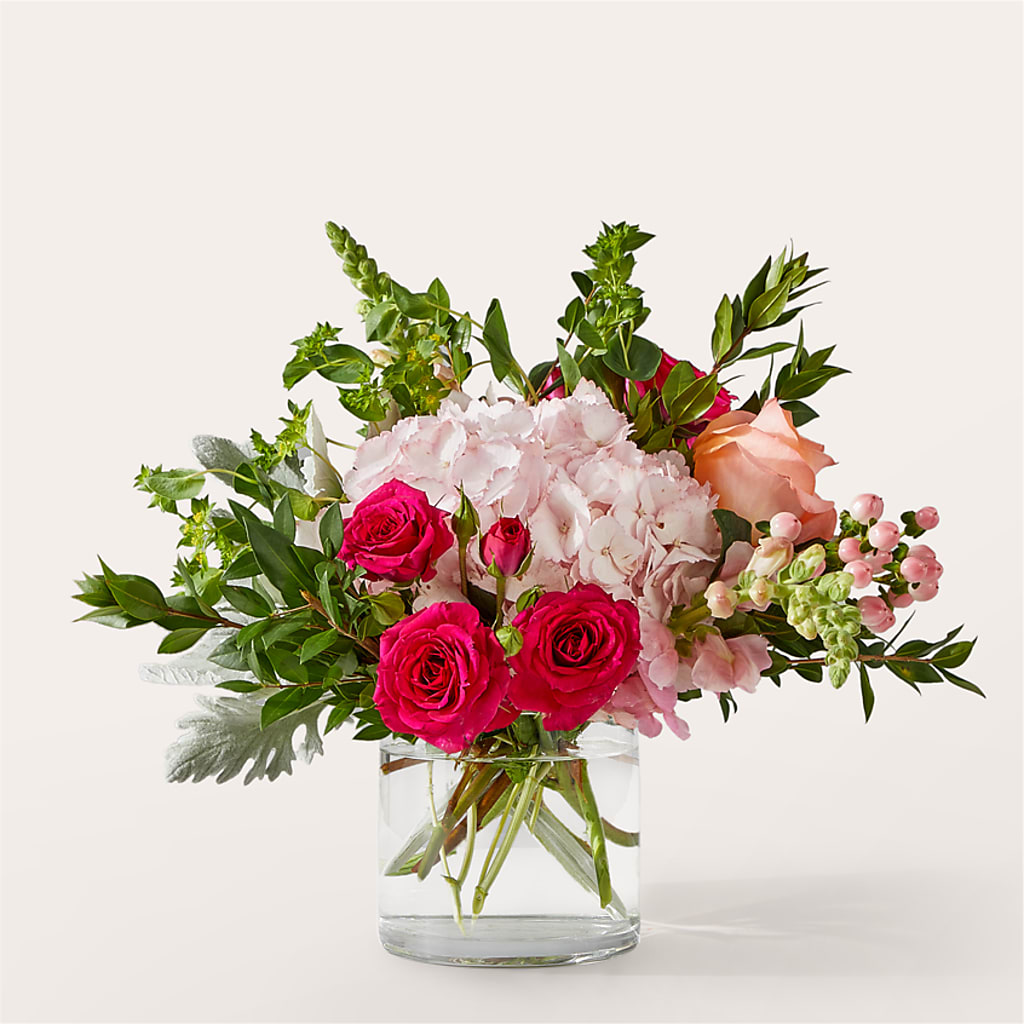 Glitz & Glam Bouquet –  Family Fare Supermarkets #3785, Omaha NE