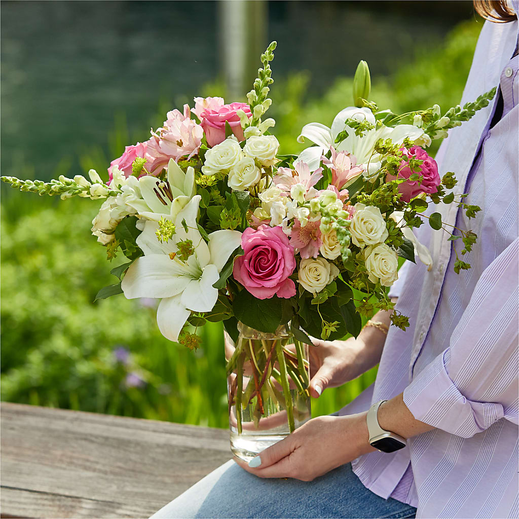 Fondly Bouquet –  Family Fare Supermarkets #3785, Omaha NE